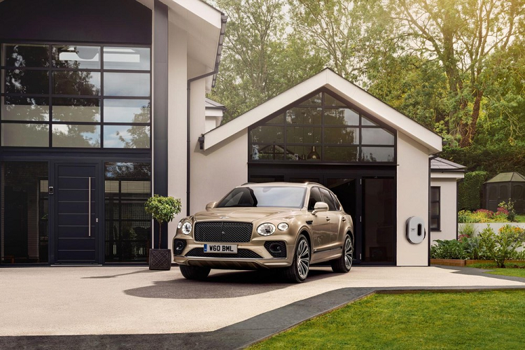 Bentley Bentayga Hybrid 2021, xe sieu sang tiet kiem xang trinh lang