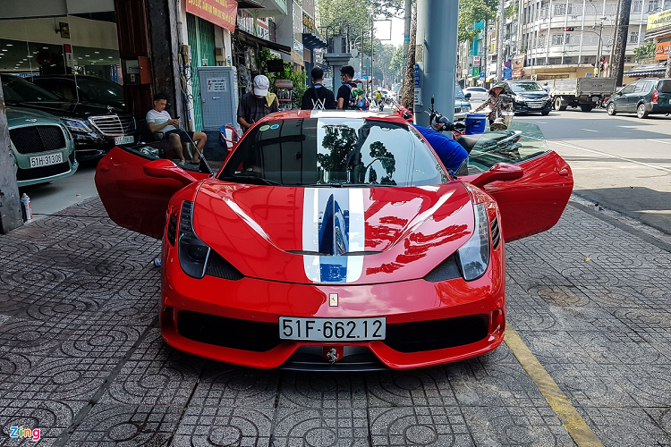 Ferrari 458 Speciale doc nhat Viet Nam do ruc ro tai Sai Gon-Hinh-2