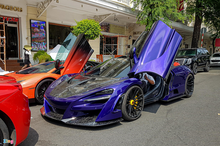 Sieu xe McLaren 720S N-Largo doc nhat Viet Nam lan banh o Sai Gon