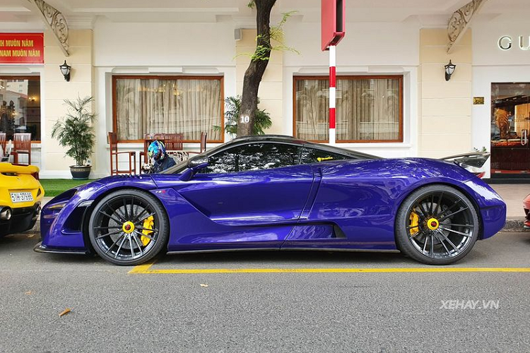 Ferrari F8, 812 Superfast va Mclaren 720S 