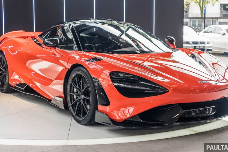 Nu 9x Sai Gon tau bo doi Ferrari SF90 Stradale va McLaren 765LT-Hinh-9