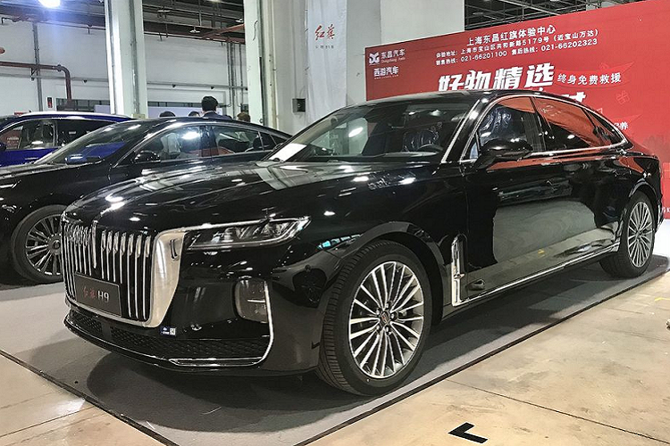 Xe sang Trung Quoc Hongqi H9 doi “tan cong” thi truong Nhat Ban?