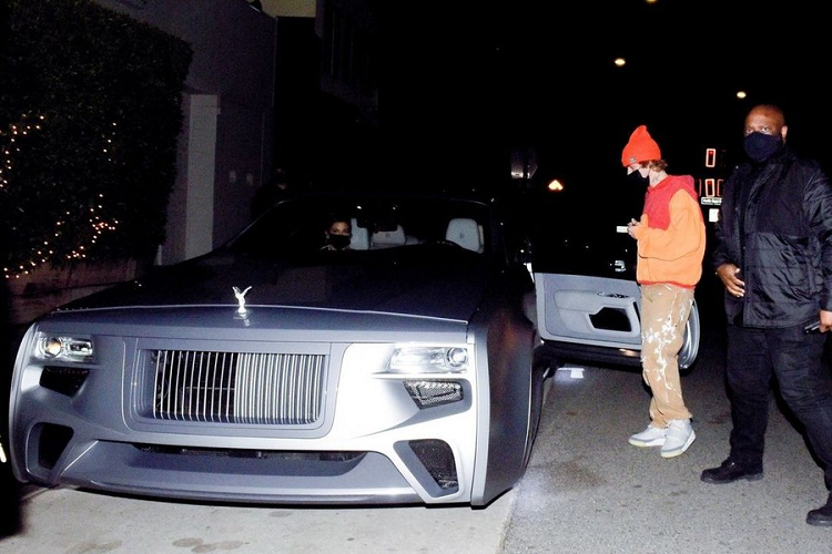 Justin Bieber cam lai xe sieu sang Rolls-Royce 103EX “kich doc“-Hinh-3
