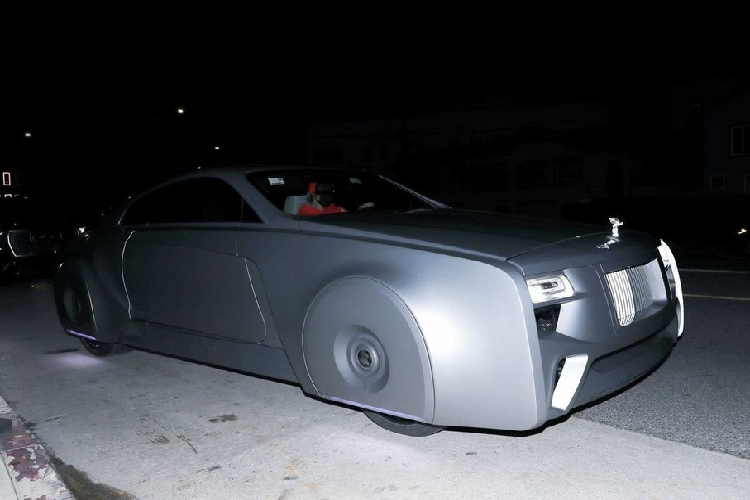 Justin Bieber cam lai xe sieu sang Rolls-Royce 103EX “kich doc“-Hinh-4