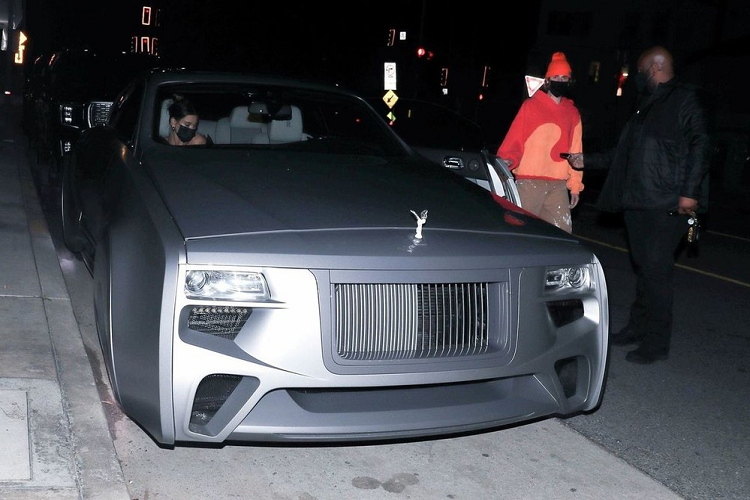 Justin Bieber cam lai xe sieu sang Rolls-Royce 103EX “kich doc“-Hinh-6