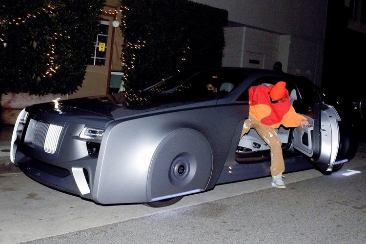 Justin Bieber cam lai xe sieu sang Rolls-Royce 103EX “kich doc“