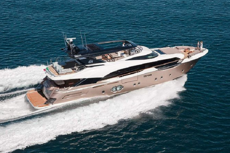 Sieu du thuyen Monte Carlo Yachts MCY gan 250 ty dong-Hinh-4