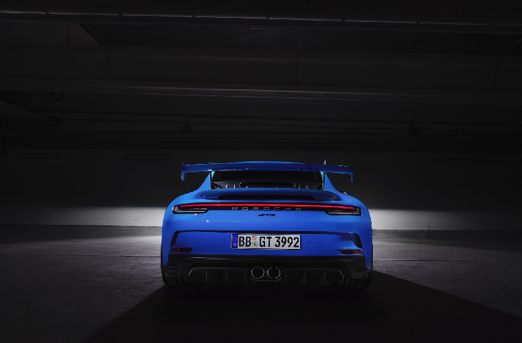 Sieu xe Porsche 911 GT3 doi 2021 se tu hon 170.000 USD-Hinh-5