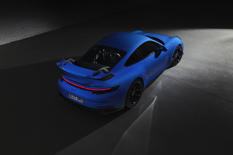 Sieu xe Porsche 911 GT3 doi 2021 se tu hon 170.000 USD-Hinh-8