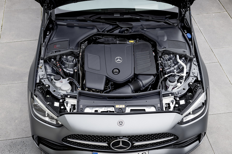 Chi tiet Mercedes-Benz C-Class 2022 moi, 