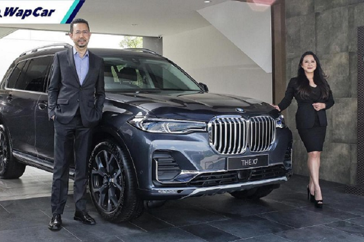 BMW X7 2021 lap rap tai Indonesia, ban ra tu 3,7 ty dong