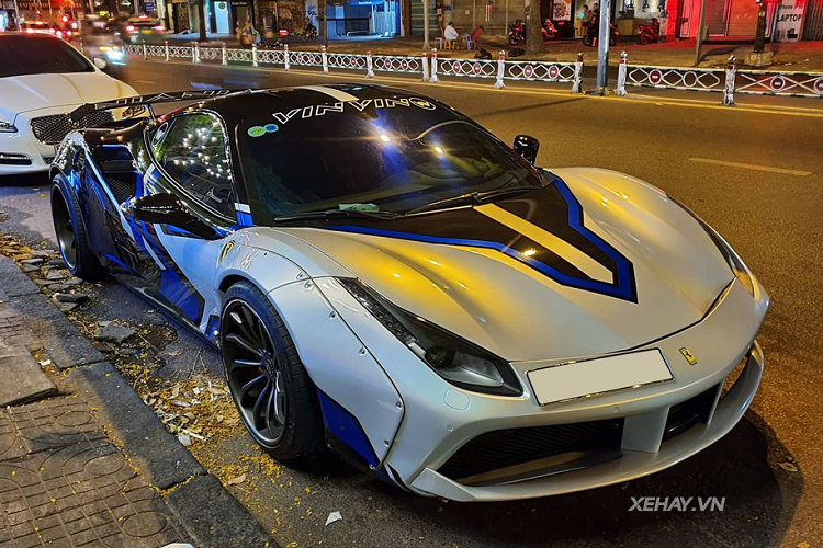 Ferrari 488 GTB do Liberty Walk doi mau son cuc doc tai Sai Gon-Hinh-2