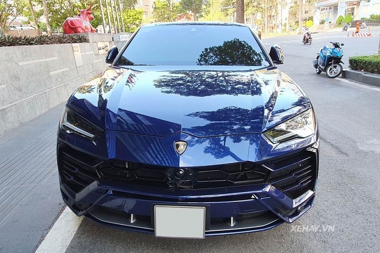 Sieu SUV Lamborghini Urus hon 20 ty mau son hiem tai Viet Nam-Hinh-2