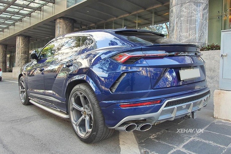 Sieu SUV Lamborghini Urus hon 20 ty mau son hiem tai Viet Nam-Hinh-5