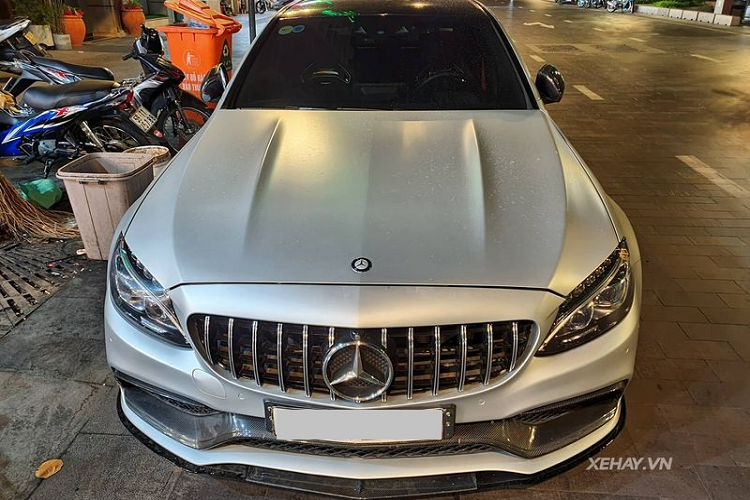 Mercedes-AMG C63 S Edition 1 doc nhat Viet Nam rao ban 4 ty-Hinh-2
