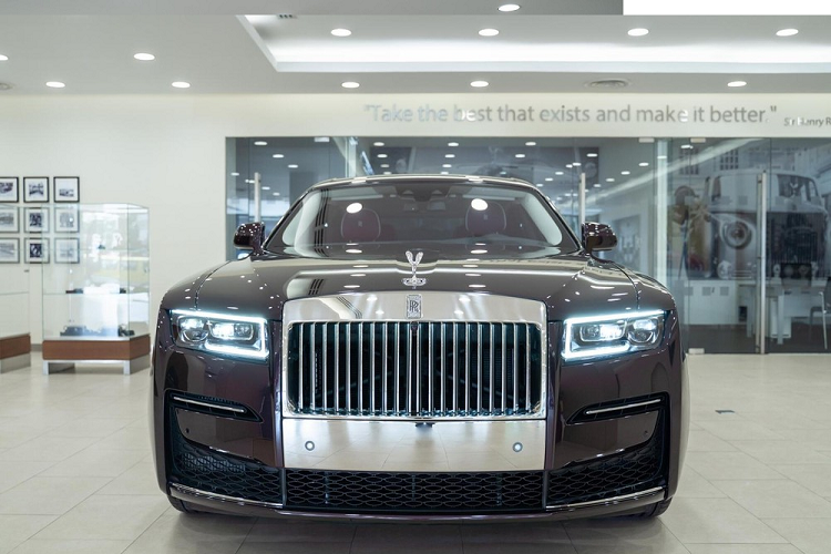 Rolls-Royce Ghost 2021 ve Campuchia, gioi nha giau Viet 