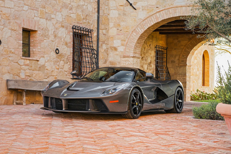 Sieu xe LaFerrari so huu noi that da ca sau hon 3,5 ty dong-Hinh-10