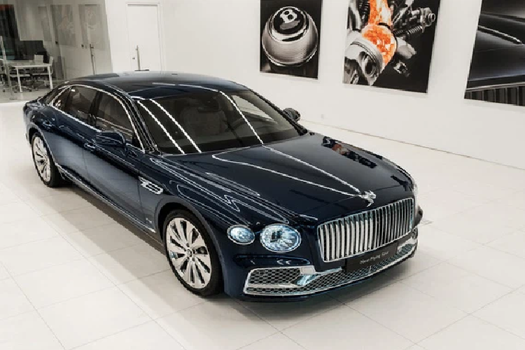 Dai gia Lan dot bien Cu Chi tau Bentley Flying Spur hon 30 ty-Hinh-7