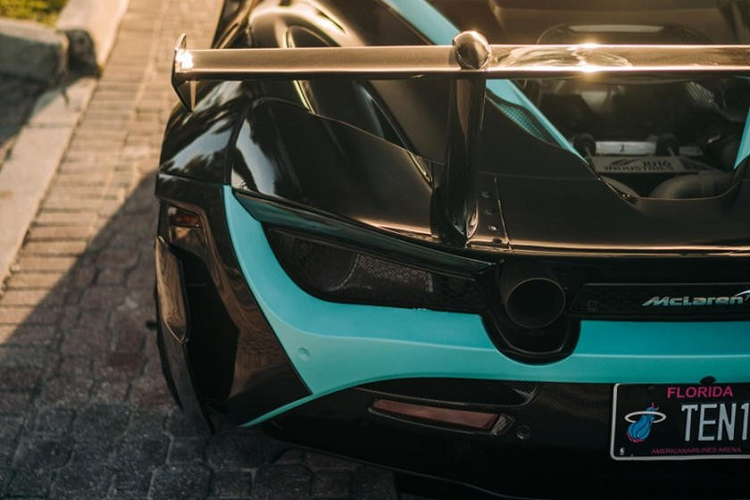 McLaren 720S than vo in 3D carbon dau tien, gia 12,6 ty dong-Hinh-3