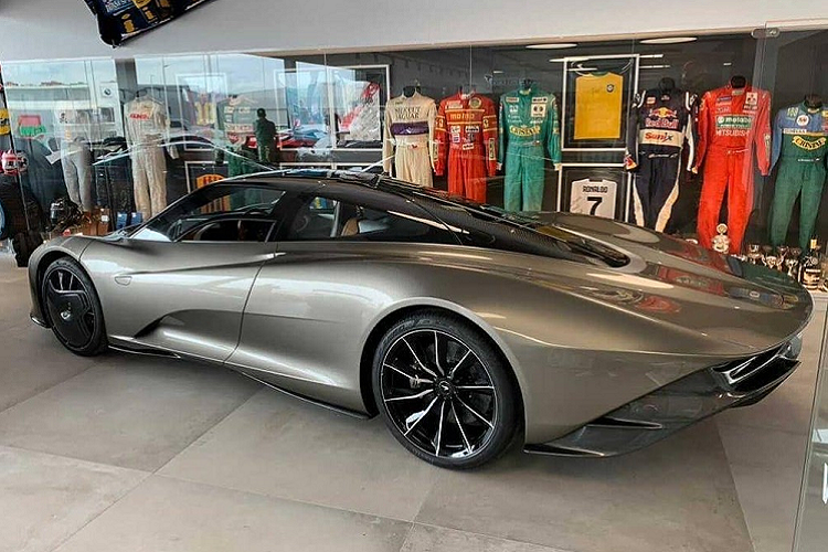 Sieu xe McLaren Speedtail phien ban thoi trang doc ban tren the gioi-Hinh-8