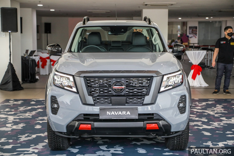 Nissan Navara 2021 ra mat tai Malaysia, sap ve Viet Nam?-Hinh-10