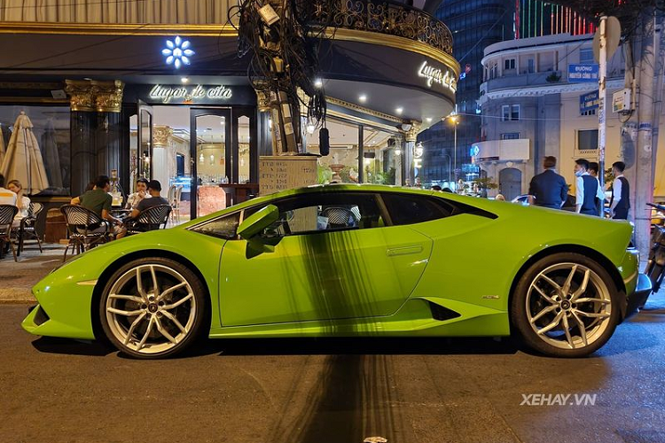 Ngam sieu xe Lamborghini Huracan hon 15 ty 