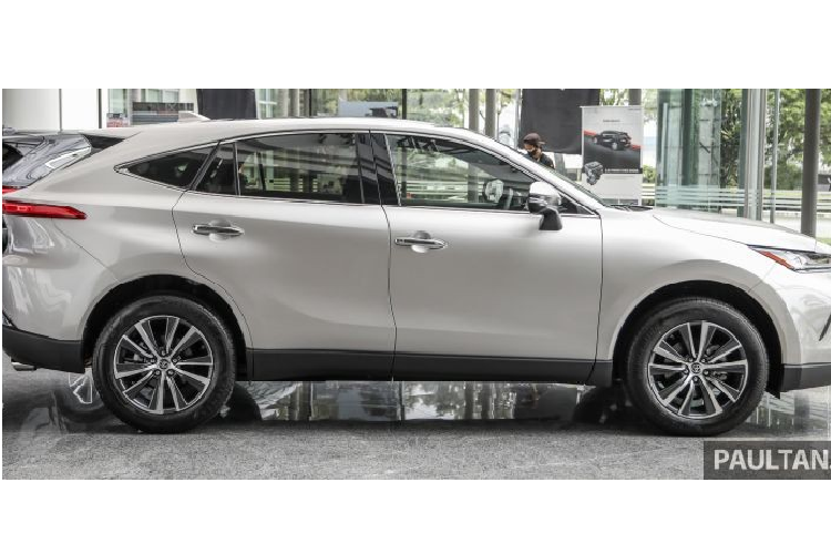 Toyota Harrier 2021 tu 1,39 ty dong Dong Nam A, co ve Viet Nam?