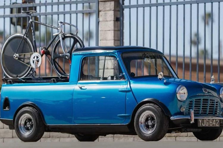 Ban tai Austin Mini Truck 1962 ti hon co dien 