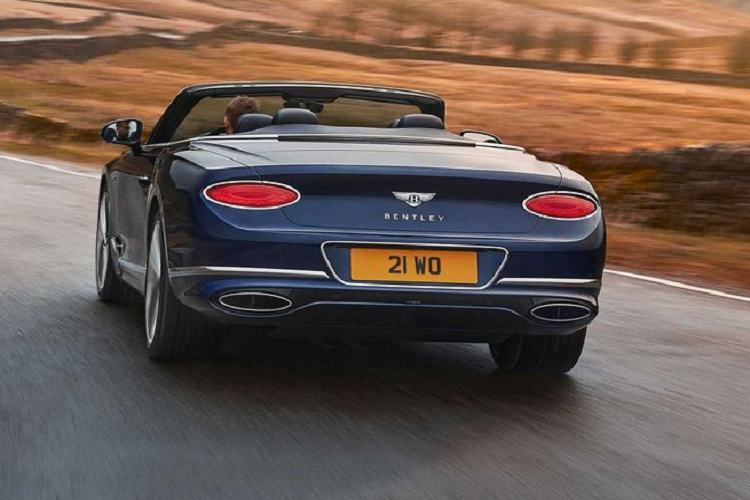 Chi tiet xe sieu sang Bentley Continental GT Speed Convertible 2021-Hinh-4