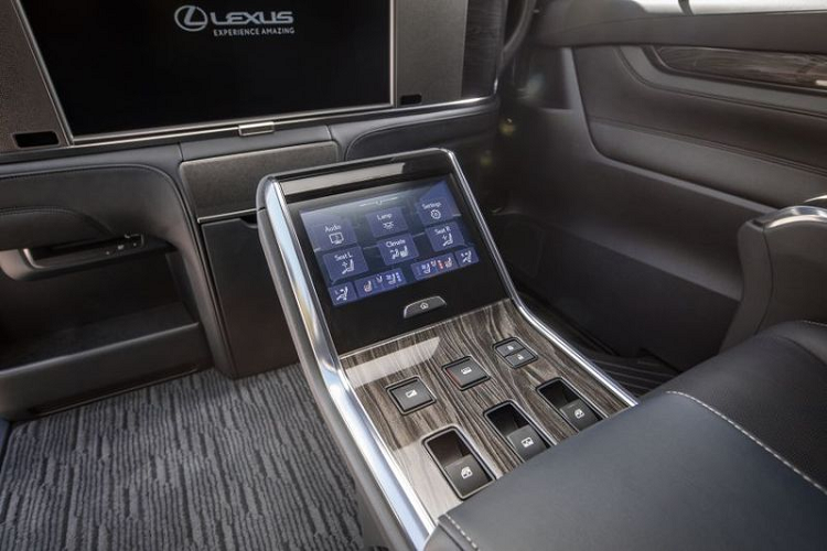 MPV hang sang Lexus LM 350 ban 4 cho tu 6,4 ty dong-Hinh-8
