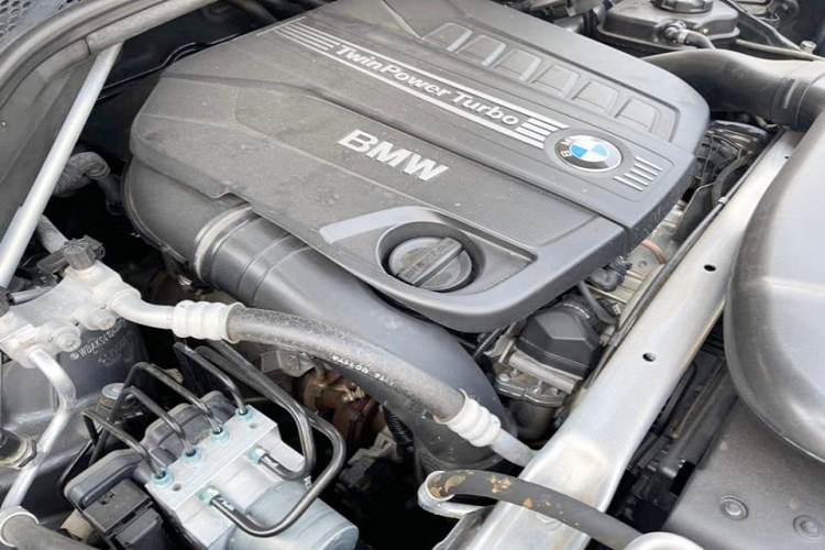 BMW X5 may dau chi 1,8 ty dong, di 5 nam “bay” nua gia-Hinh-6