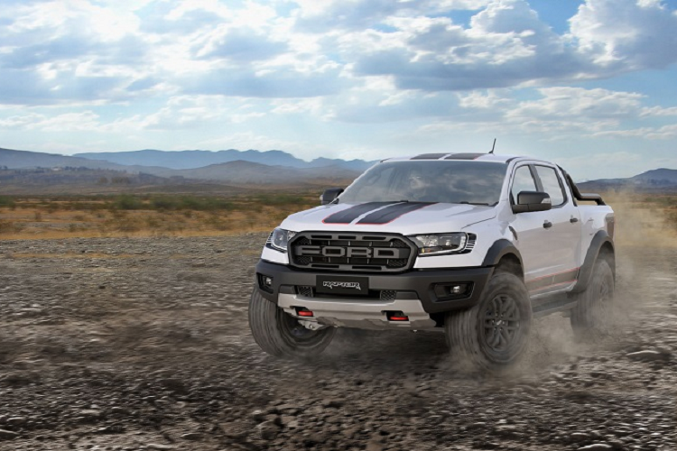 Ford Ranger Raptor X thiet ke the thao hon, tu 1,42 ty dong-Hinh-2