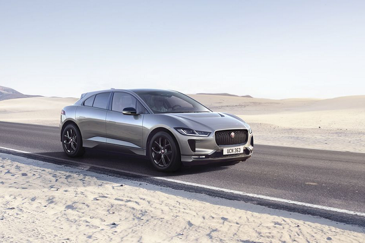 Jaguar I-Pace Black Edition 2021 chay duoc 460 km/lan xac dien