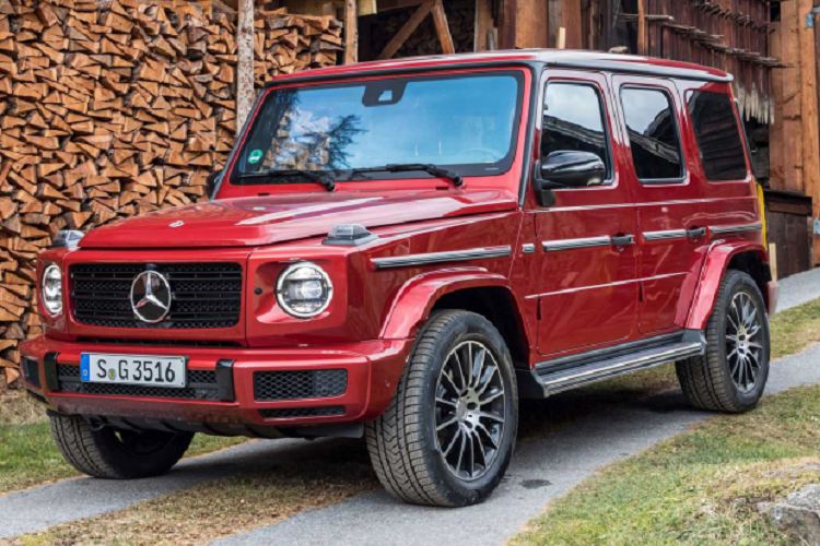 Mercedes-Benz G-Class may dau ve Viet Nam, chi hon 8 ty dong