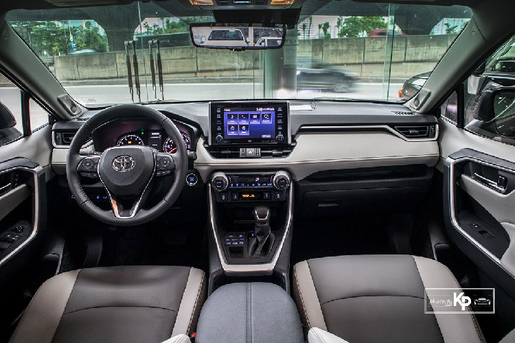 Can canh Toyota RAV4 XLE 2021 hon 2,6 ty tai Viet Nam-Hinh-7