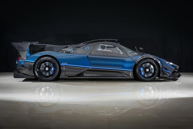 Pagani Zonda Revolucion 