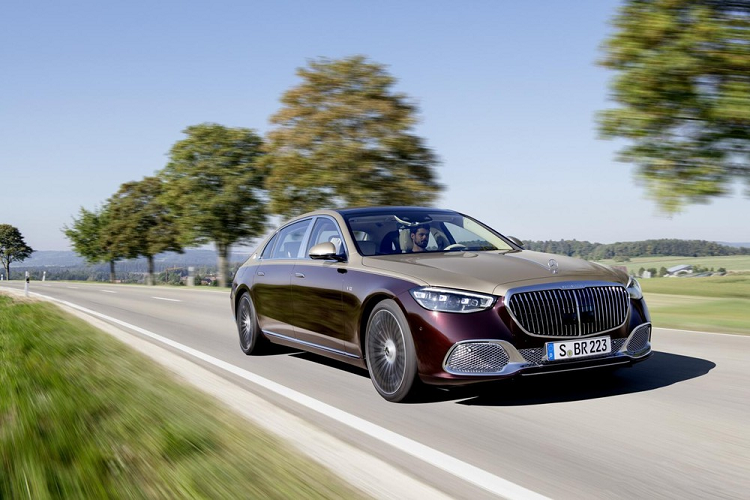 Mercedes-Maybach S680 tu 4,6 ty tai Duc, 