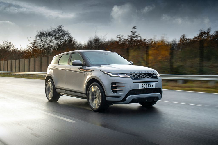 Range Rover Evoque va Land Rover Discovery Sport se duoc dien hoa