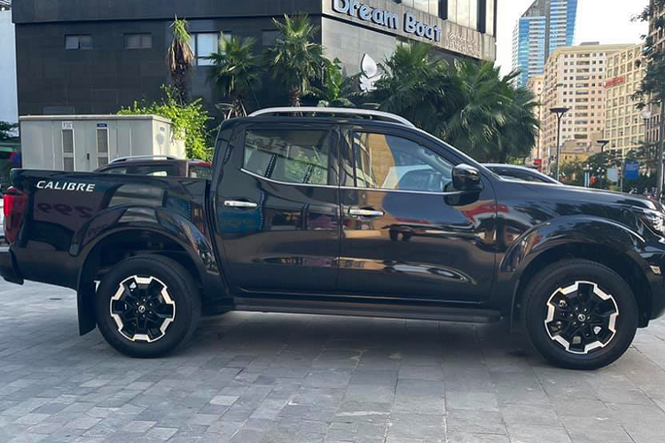 Can canh Nissan Navara VL 4x2 AT 2021 gia 845 trieu tai Viet Nam-Hinh-8