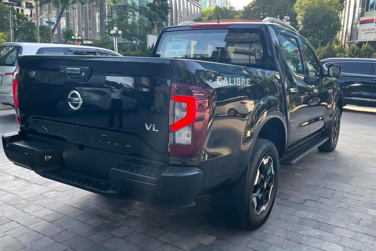 Can canh Nissan Navara VL 4x2 AT 2021 gia 845 trieu tai Viet Nam-Hinh-9