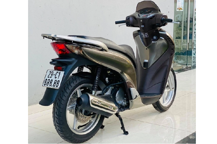 Can canh xe ga Honda SH150i chay 10 nam ban 890 trieu o Ha Noi-Hinh-2