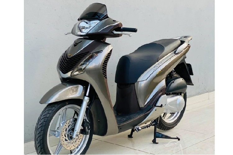 Can canh xe ga Honda SH150i chay 10 nam ban 890 trieu o Ha Noi-Hinh-4