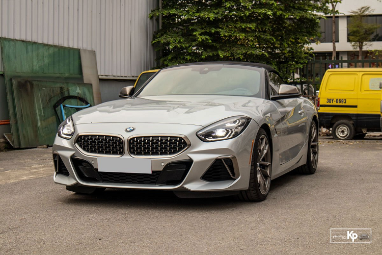 Can canh BMW Z4 M40i 2021 khoang 5 ty dong, doc nhat Viet Nam
