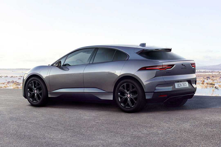 Jaguar I-Pace 2022 tu 1,6 ty dong, sac 15 phut chay duoc 100 km-Hinh-6