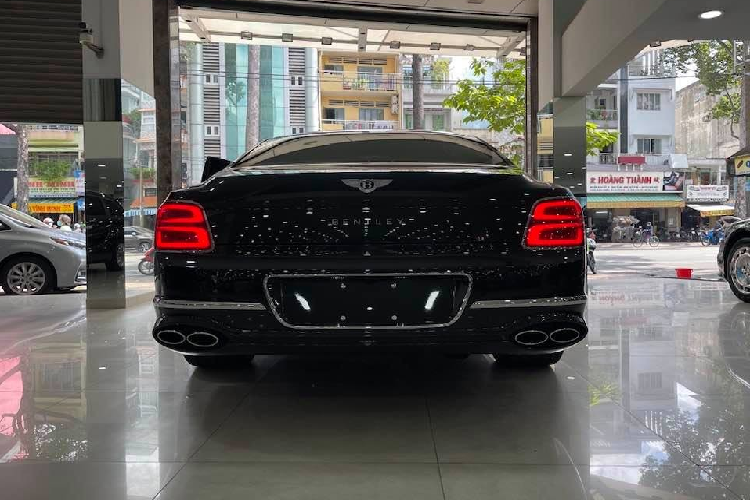 Ngam Bentley Flying Spur First Edition, hon 26 ty tai Viet Nam-Hinh-7