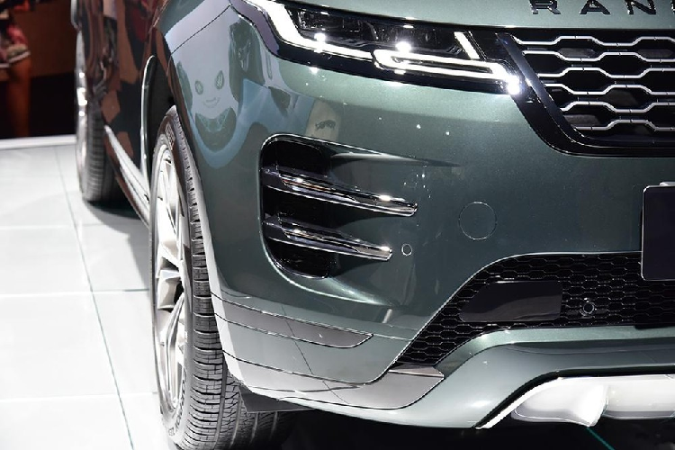 Range Rover Evoque L 2021 ra mat, ban ra tu 1,4 ty dong-Hinh-4