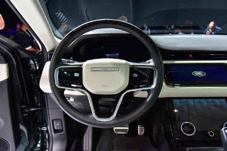 Range Rover Evoque L 2021 ra mat, ban ra tu 1,4 ty dong-Hinh-8