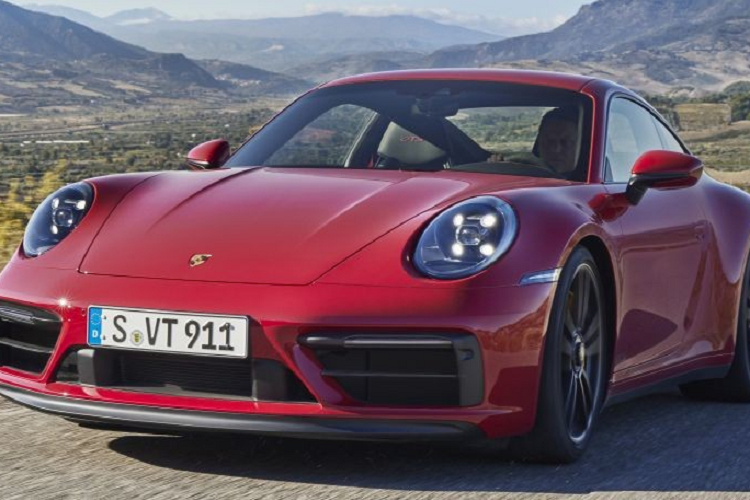 Porsche 911 GTS 2022 giam toi 25kg nho goi do Lightweight Design