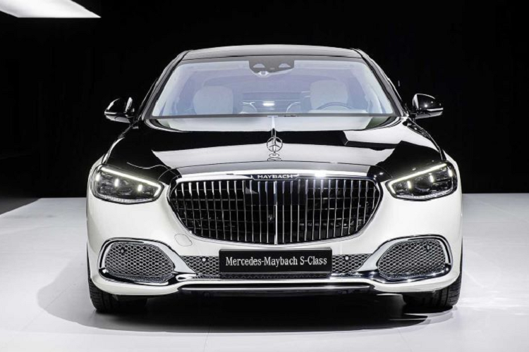 Mercedes-Maybach S-Class 2021 so huu mau son bang xe VinFast Fadil-Hinh-6