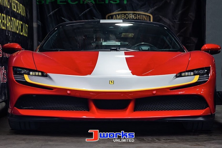 Ngam dan sieu xe Ferrari SF90 Stradale cua cac dai gia Philippines-Hinh-3